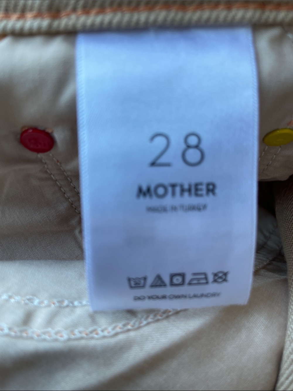 MOTHER SNACKS “DOUBLE DIP NERDY”MID RISE
WASH: KHAKI
*SIZE 28 *NWOT $378.00 - Picture 11 of 16